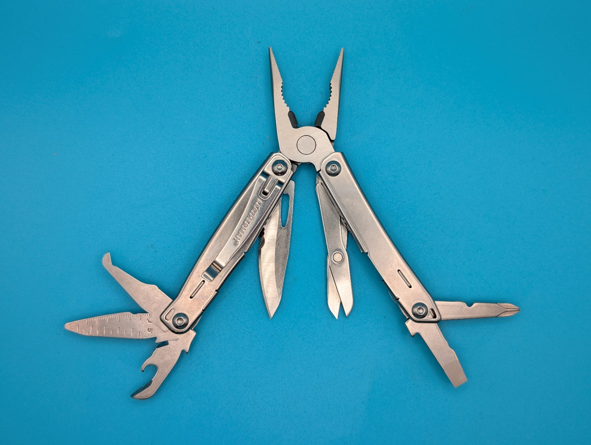 LEATHERMAN WINGMAN MULTI-TOOL! WITH SHEATH! FREE SHIPPING!