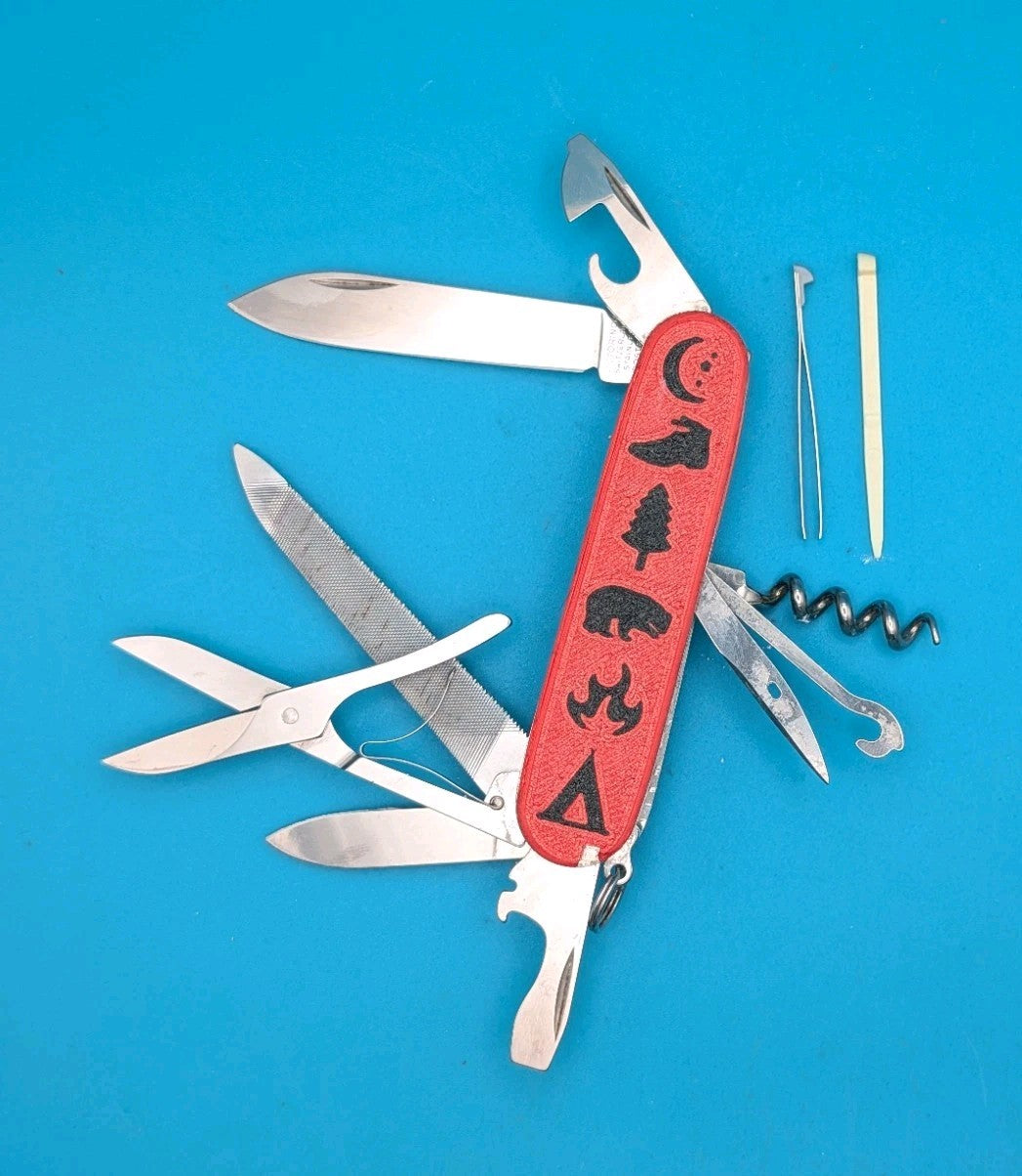 Red Victorinox Swiss Army Mountaineer Knife Multi Tool! Custom Scales!