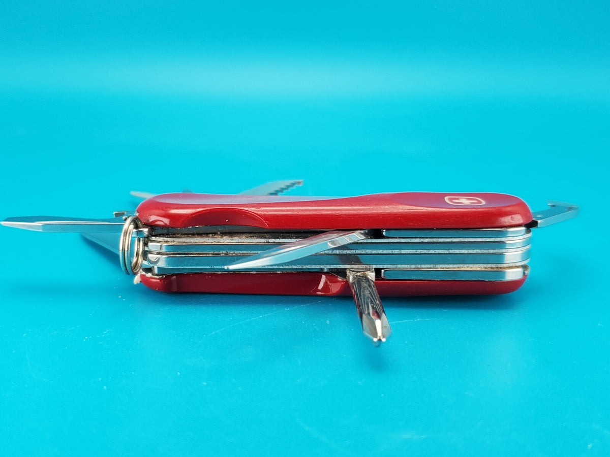 Wenger EVO 18 Red Swiss Army Knife Multi Tool!