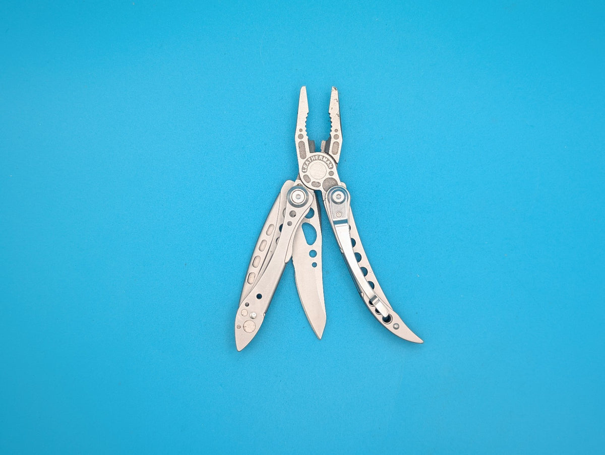 Leatherman Freestyle Multi-Tool - Discontinued - FAST SHIPPING! *PENTAIR*