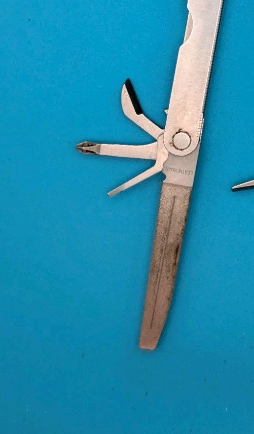 Leatherman PST 2 Multi Tool, 03/01 Date Stamp