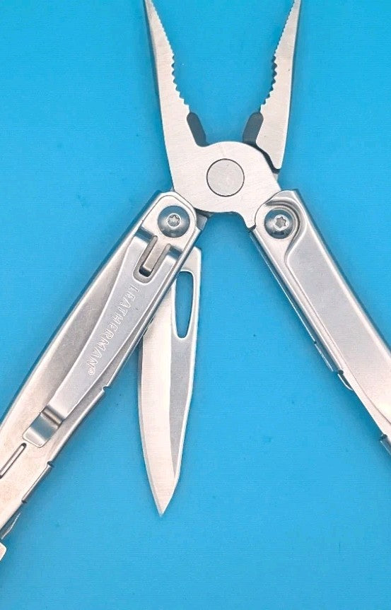 Leatherman Bolster 13 Tool Stainless Steel Multi-Tool! With Sheath!