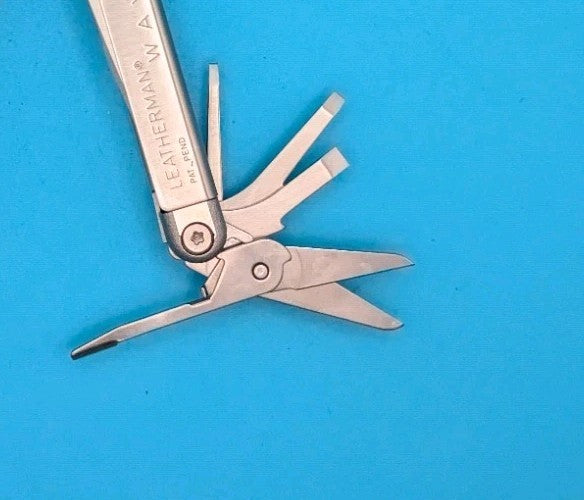 Leatherman Wave Original Vintage Retired, Dated 1199 (NOV, 1999) EXCELLENT!