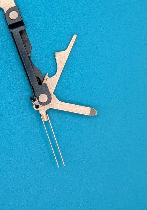 Leatherman Micra Multi-Tool, Knife, Scissors, Key Ring, Blue!