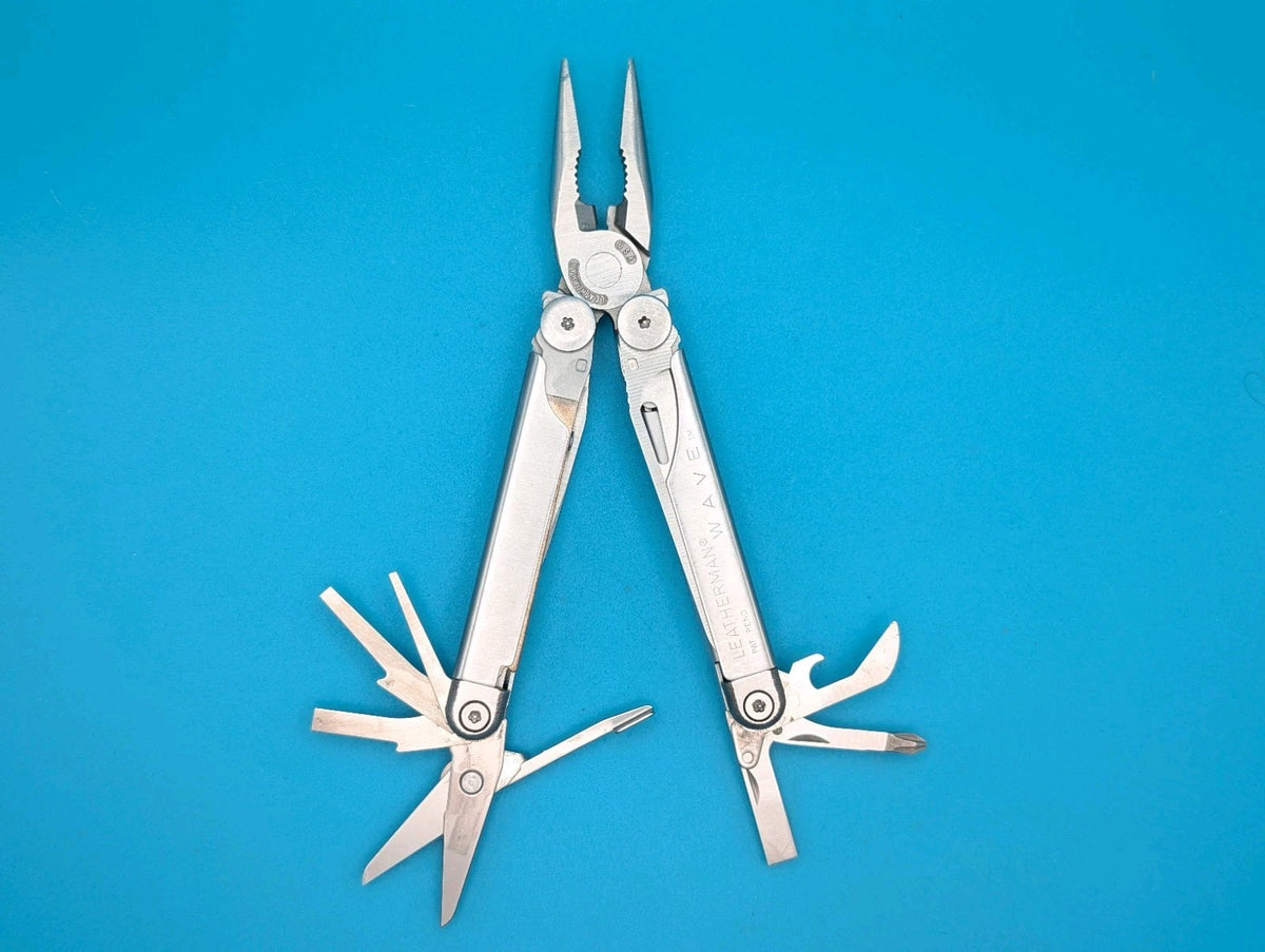 Leatherman Wave Original Vintage Retired, Dated 0601 (JUNE, 2001)
