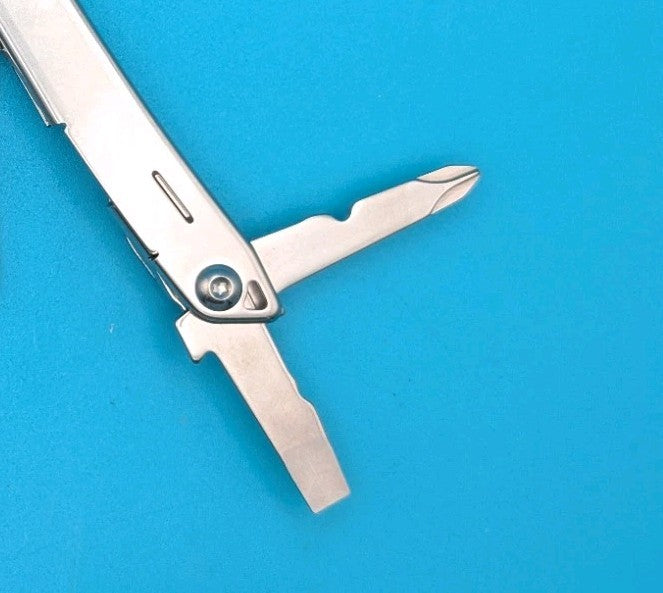 LEATHERMAN WINGMAN MULTI-TOOL! FAST SHIPPING!