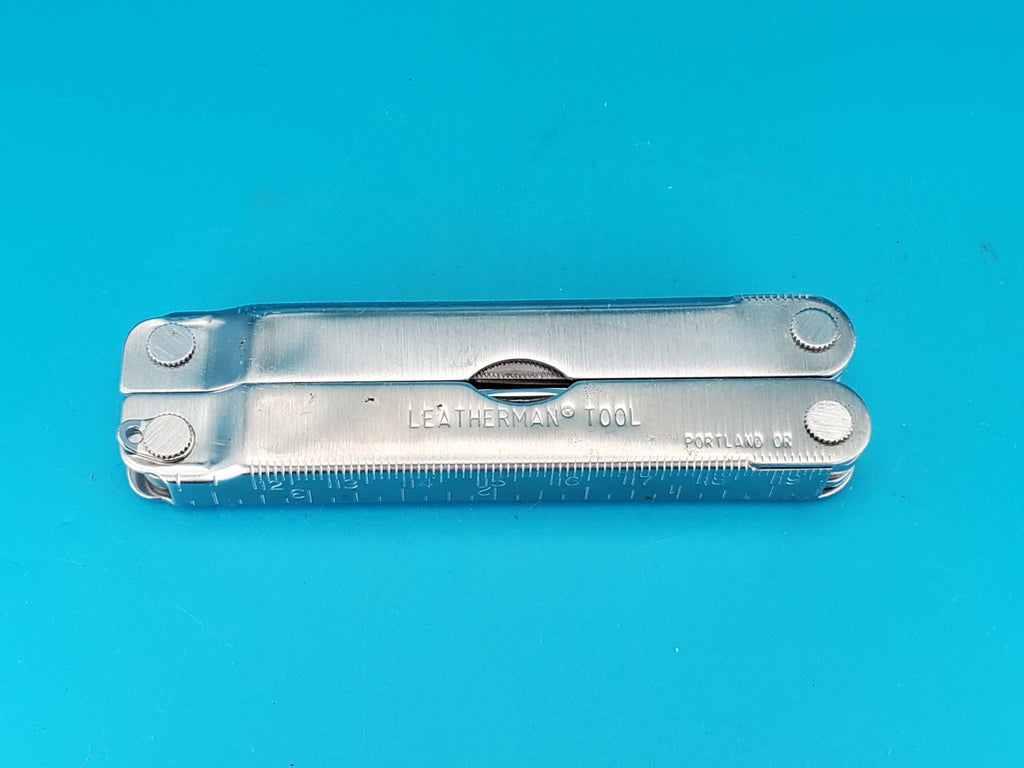 Leatherman PST Multi Tool! 05/03 Date Stamp!