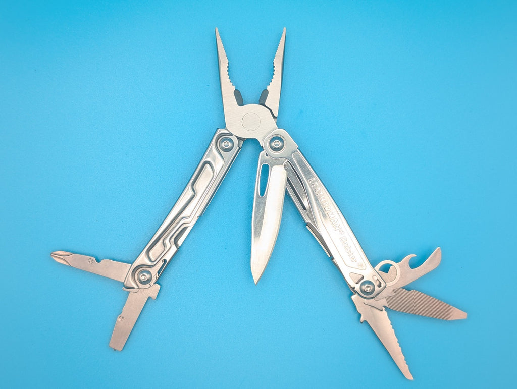 Leatherman Bolster 13 Tool Stainless Steel Multi-Tool! With Sheath!