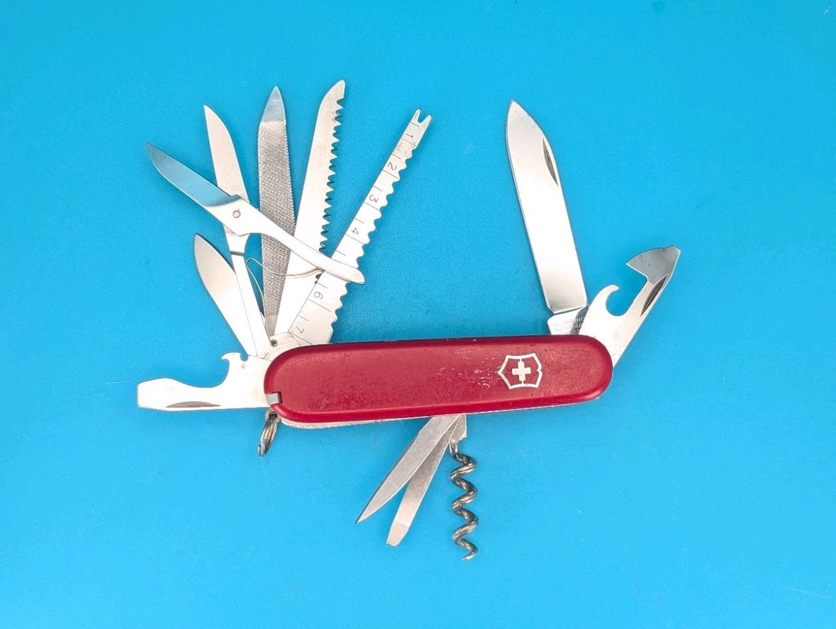 Victorinox Original Handyman Swiss Army Knife Multi Tool! With Fish Scaler! RARE