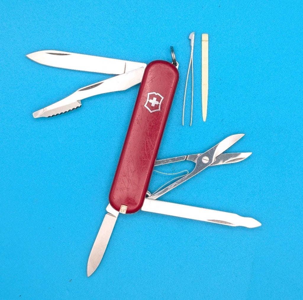 Victorinox Executive Swiss Army Knife, RED! FREE SHIPPING! RETIRED!