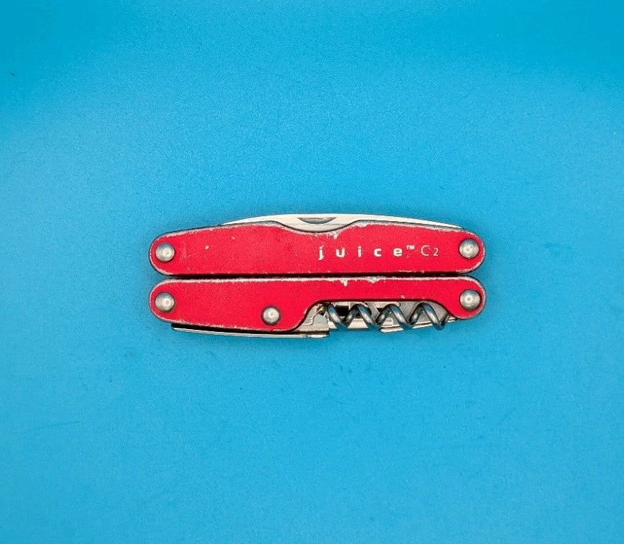 Leatherman Juice C2 Red Multi Tool! RETIRED! USED