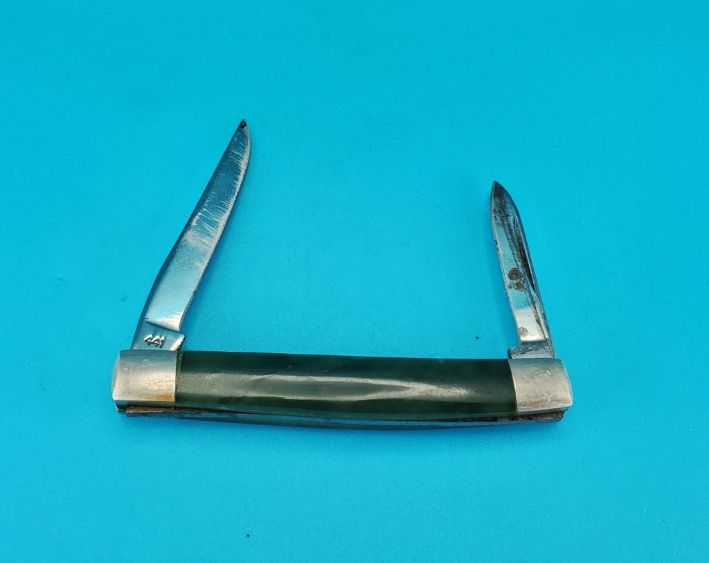 Vintage Western USA 441 Two Blade Pocket Knife! Green Handle!