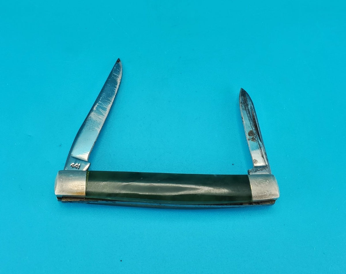 Vintage Western USA 441 Two Blade Pocket Knife! Green Handle!
