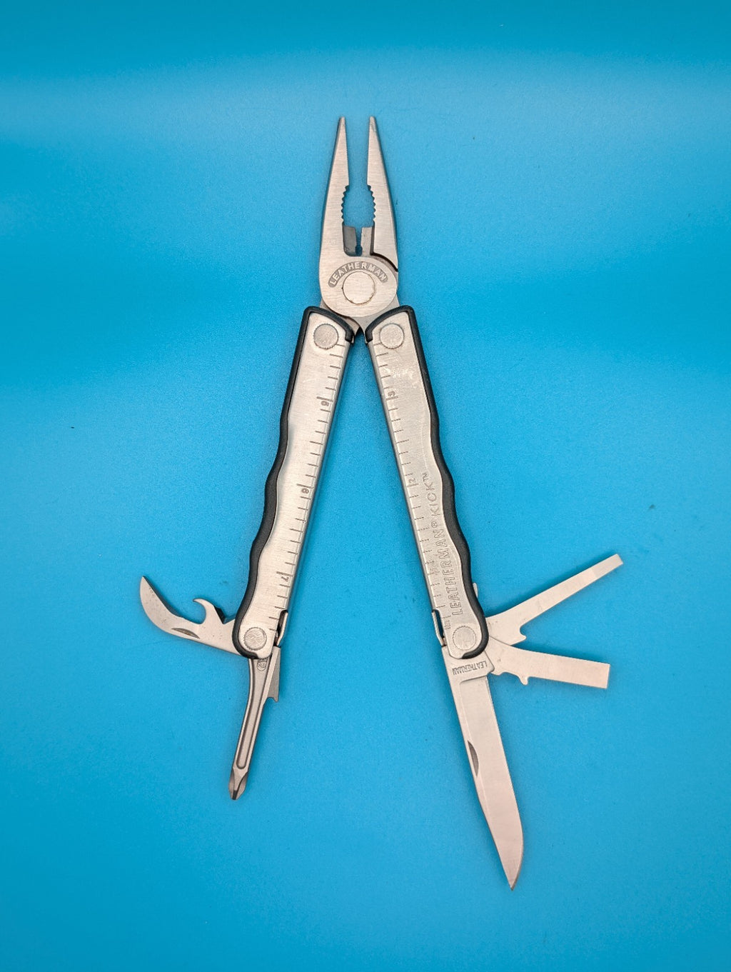 Leatherman Kick Multi-Tool, Knife, Pliers, Retired, Collectible!