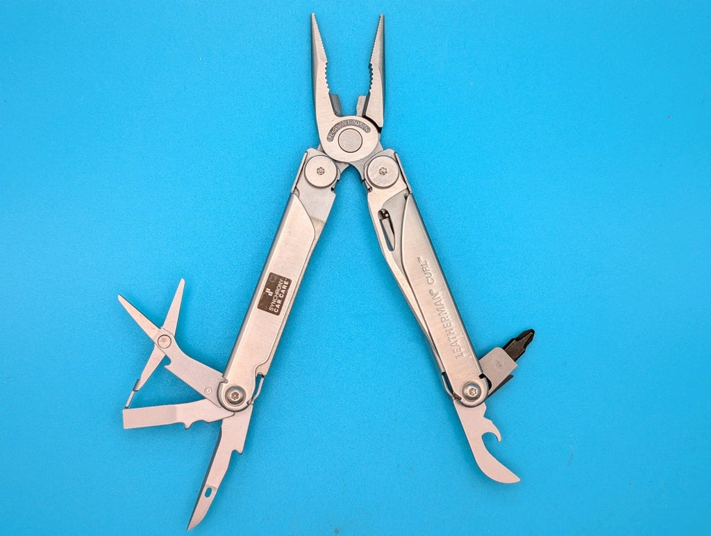Leatherman Curl Stainless Steel Knife Pliers Multi-Tool! With Sheath! SYNCHRONY