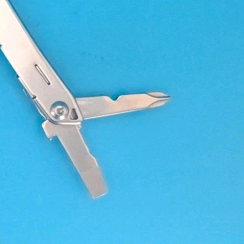 LEATHERMAN WINGMAN MULTI-TOOL! FAST SHIPPING!