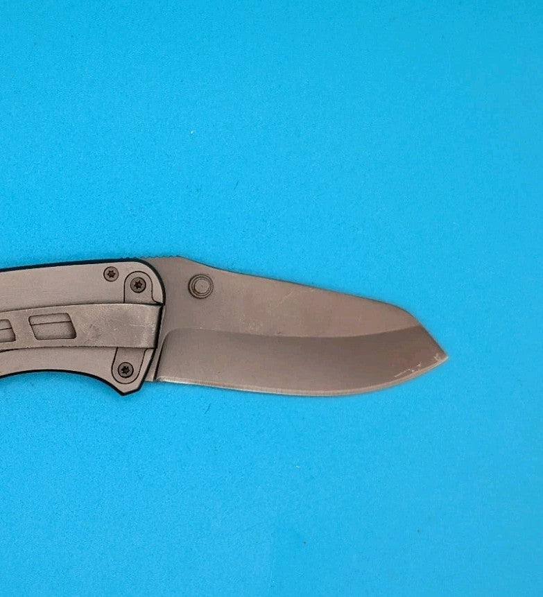 Gerber Descent II Plain Edge Folding Pocket Knife! Discontinued