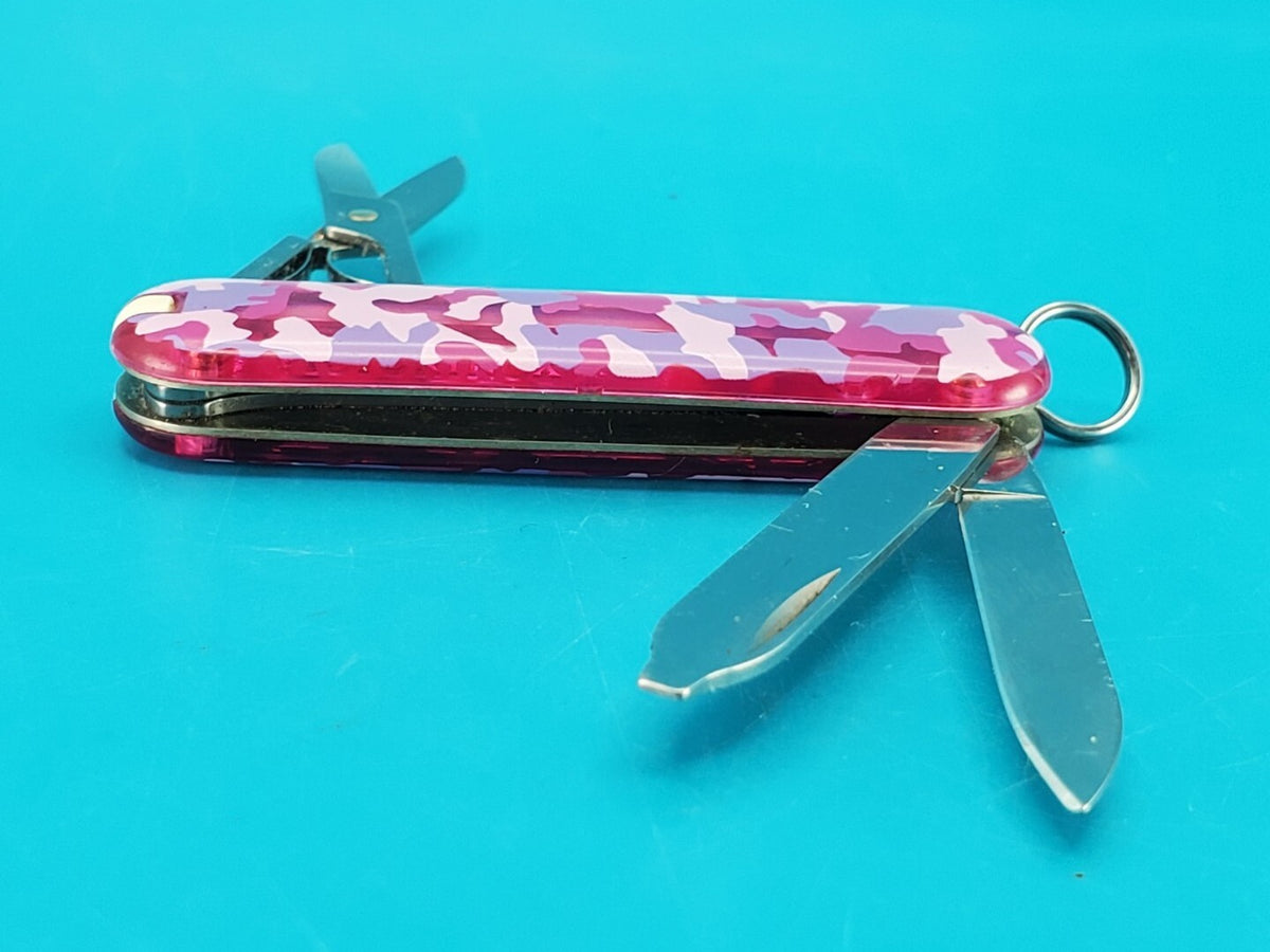 Victorinox Classic SD Swiss Army Knife 3 Tool Pocket Knife! PINK CAMO!