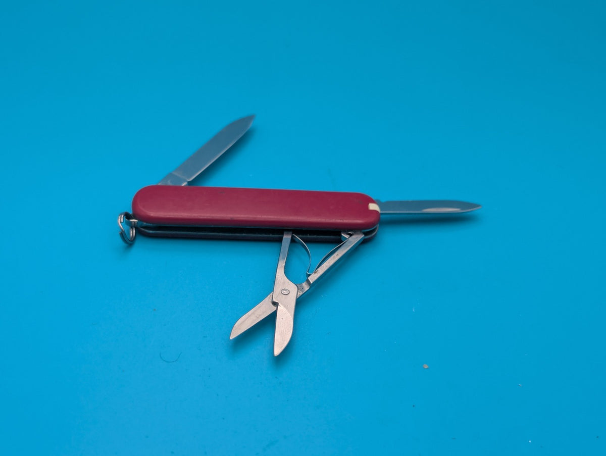 Victorinox Ambassador 74mm Swiss Army Knife Multi Tool!