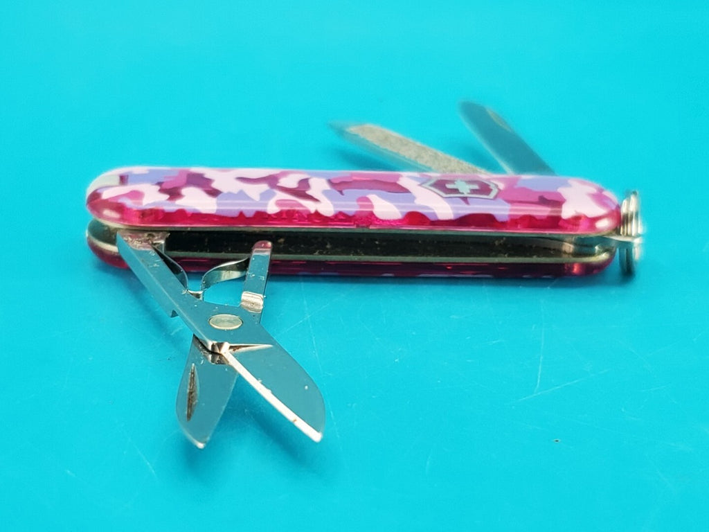Victorinox Classic SD Swiss Army Knife 3 Tool Pocket Knife! PINK CAMO!