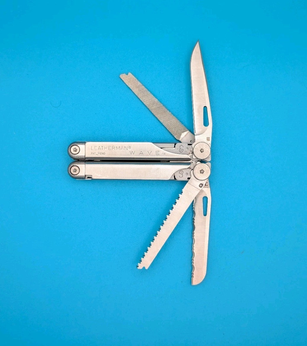 Leatherman Wave Original Vintage Retired, Dated 1199 (NOV, 1999) EXCELLENT!