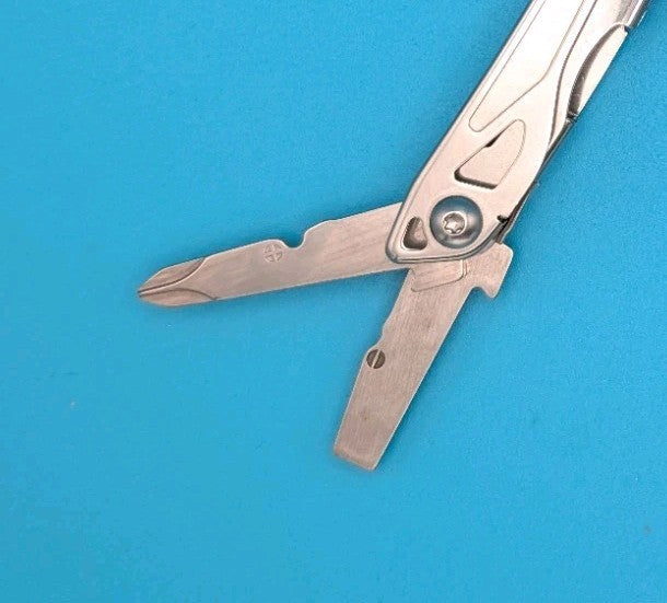 Leatherman Sidekick Multi-Tool, Knife, Pliers, Saw, Stainless! With Sheath!