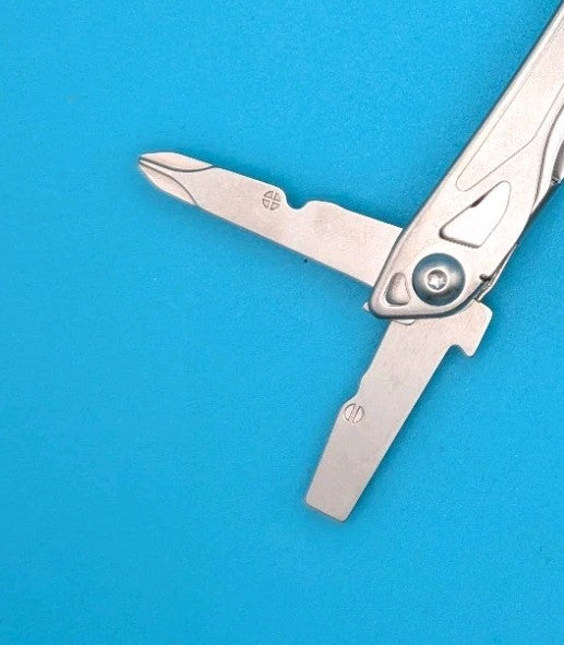 LEATHERMAN WINGMAN MULTI-TOOL! FAST SHIPPING!