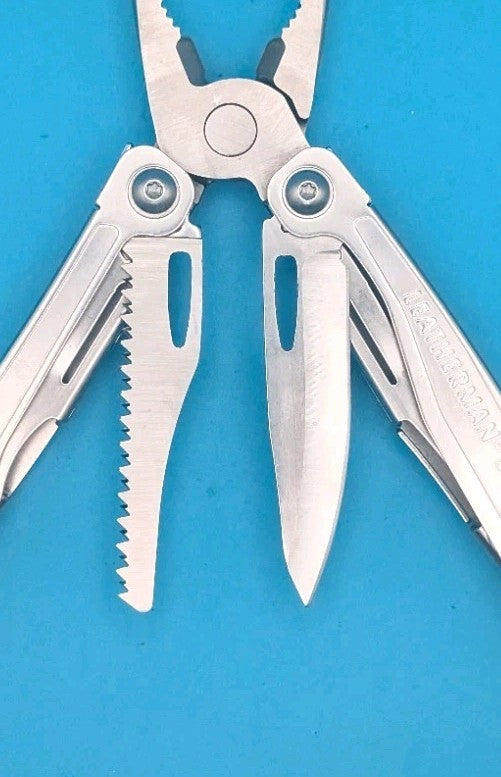 Leatherman Sidekick Multi-Tool, Knife, Pliers, Saw, Stainless!