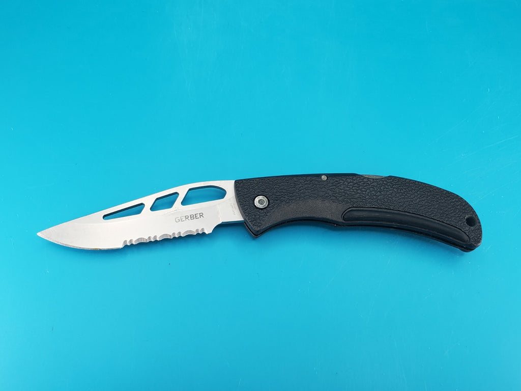 Gerber EZ Out Pocket Knife Lockback Combo Edge Blade USA