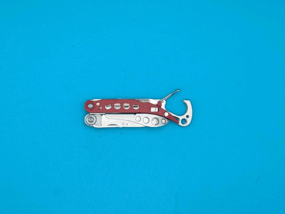 Leatherman Style CS Red Multi-Tool! FAST SHIPPING!