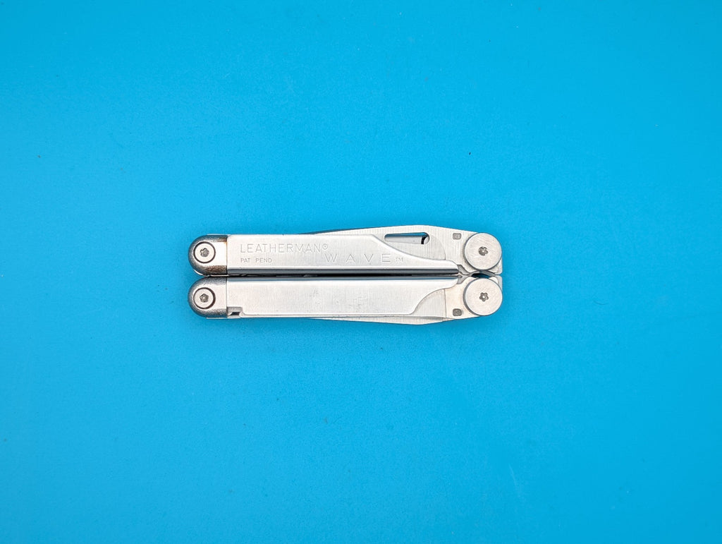 Leatherman Wave Original Vintage Retired, Dated 0401 (APRIL, 2001)