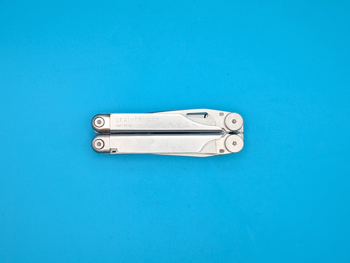Leatherman Wave Original Vintage Retired, Dated 0401 (APRIL, 2001)