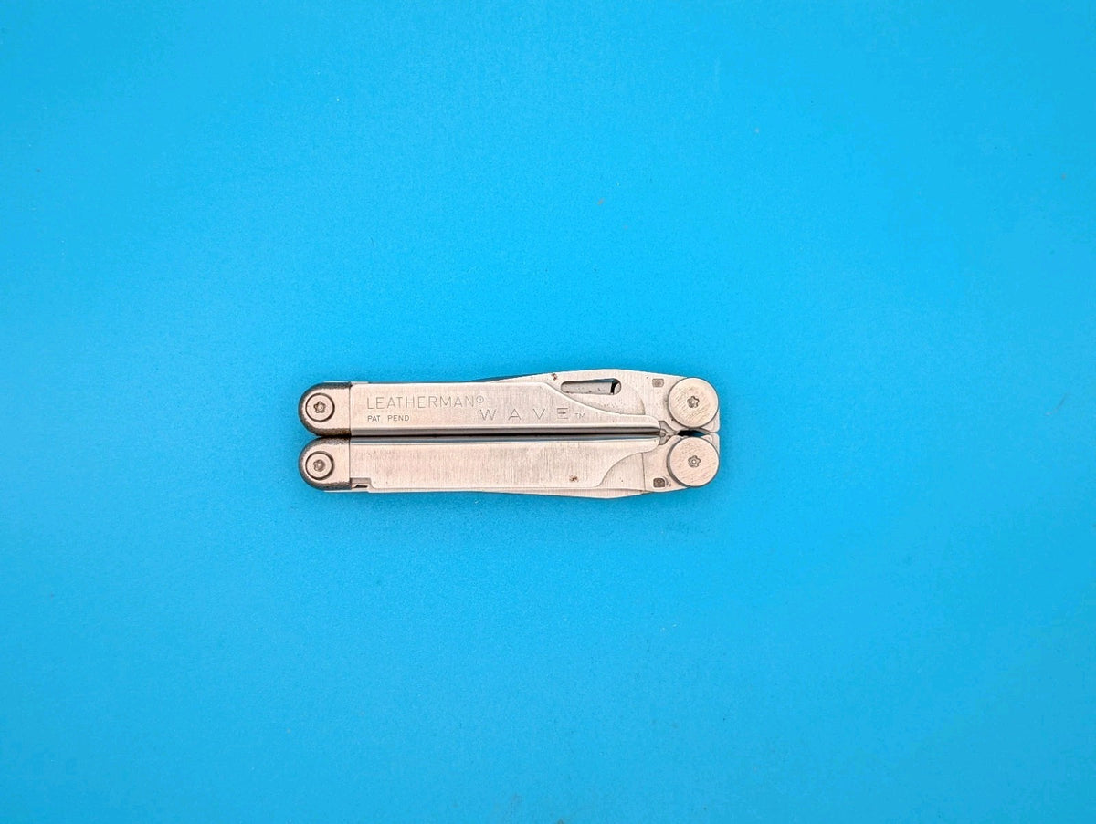 Vintage Leatherman Wave Original Multi Tool! , Dated 11/00 (NOV, 2000)