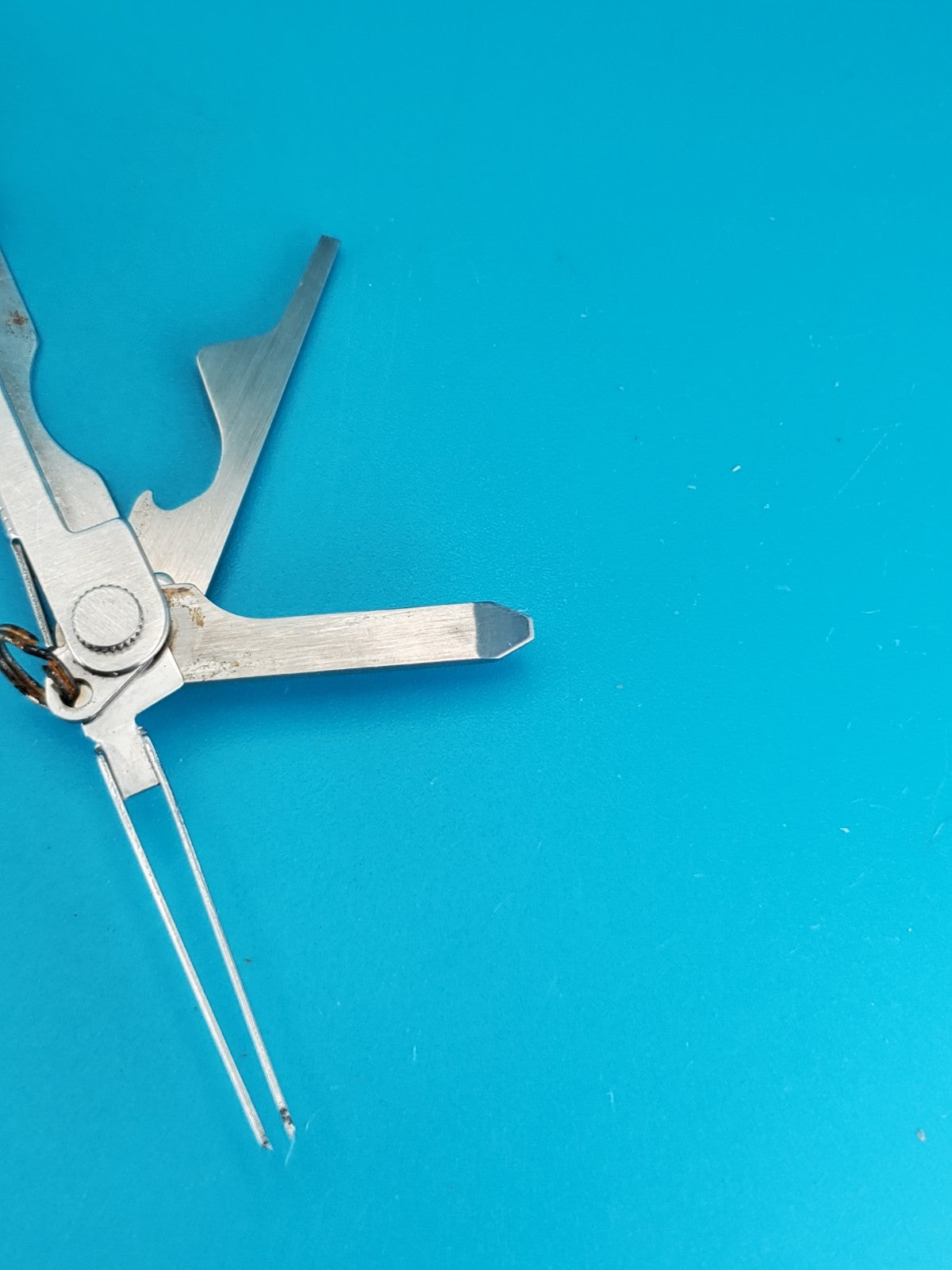 Leatherman Micra Multi-Tool, Knife, Scissors, Key Ring, Stainless! *GOLDMINE*