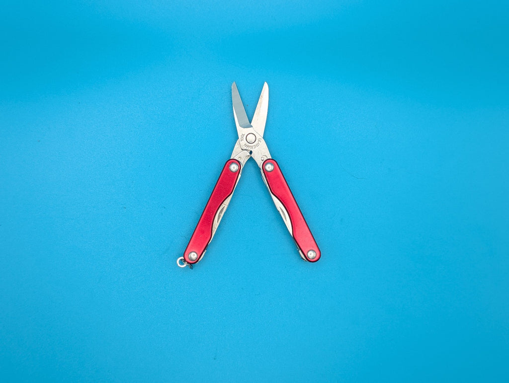 Leatherman "Squirt S4" Stainless Steel Multi Tool - RED!