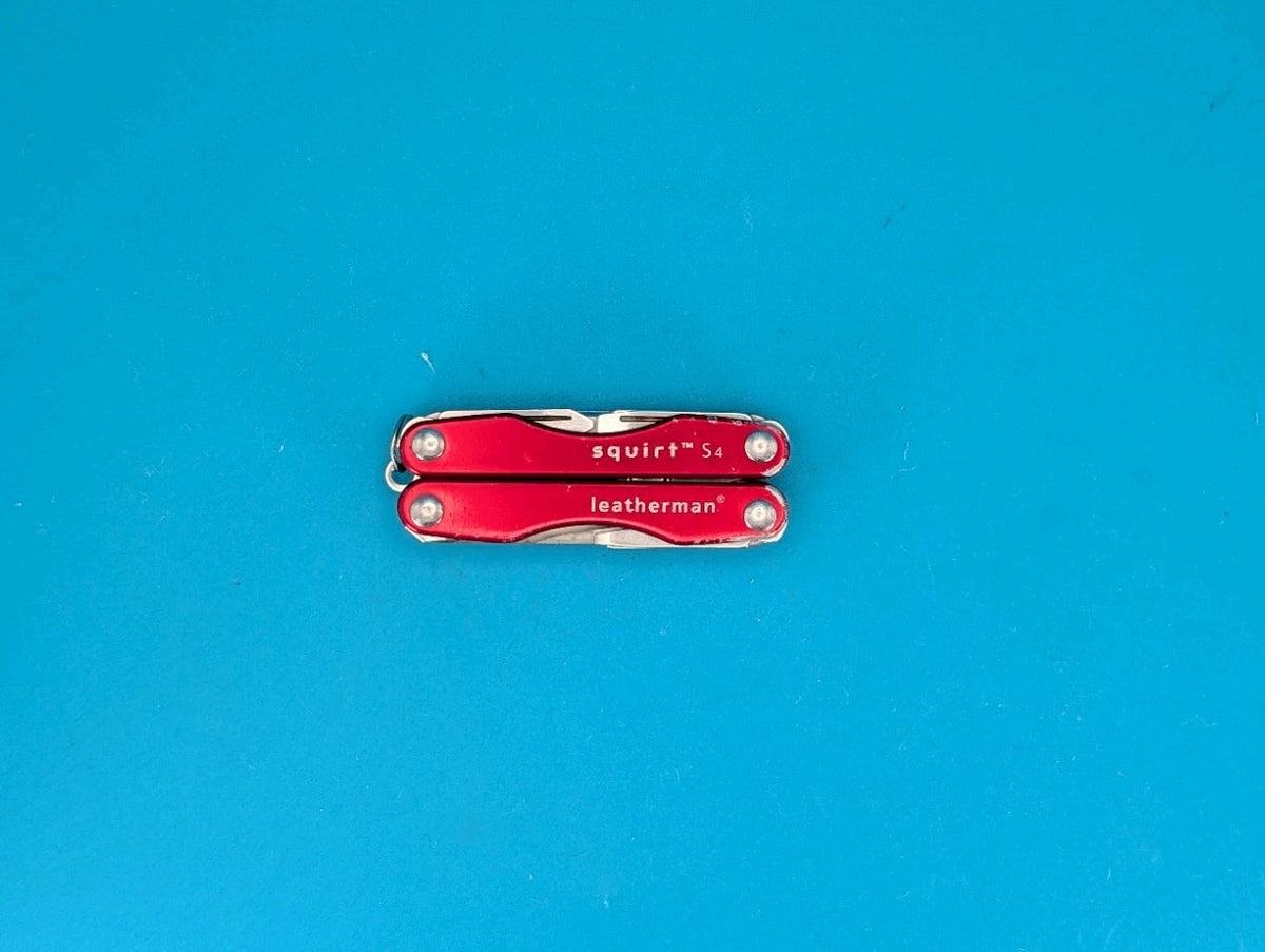 Leatherman "Squirt S4" Stainless Steel Multi Tool - RED!