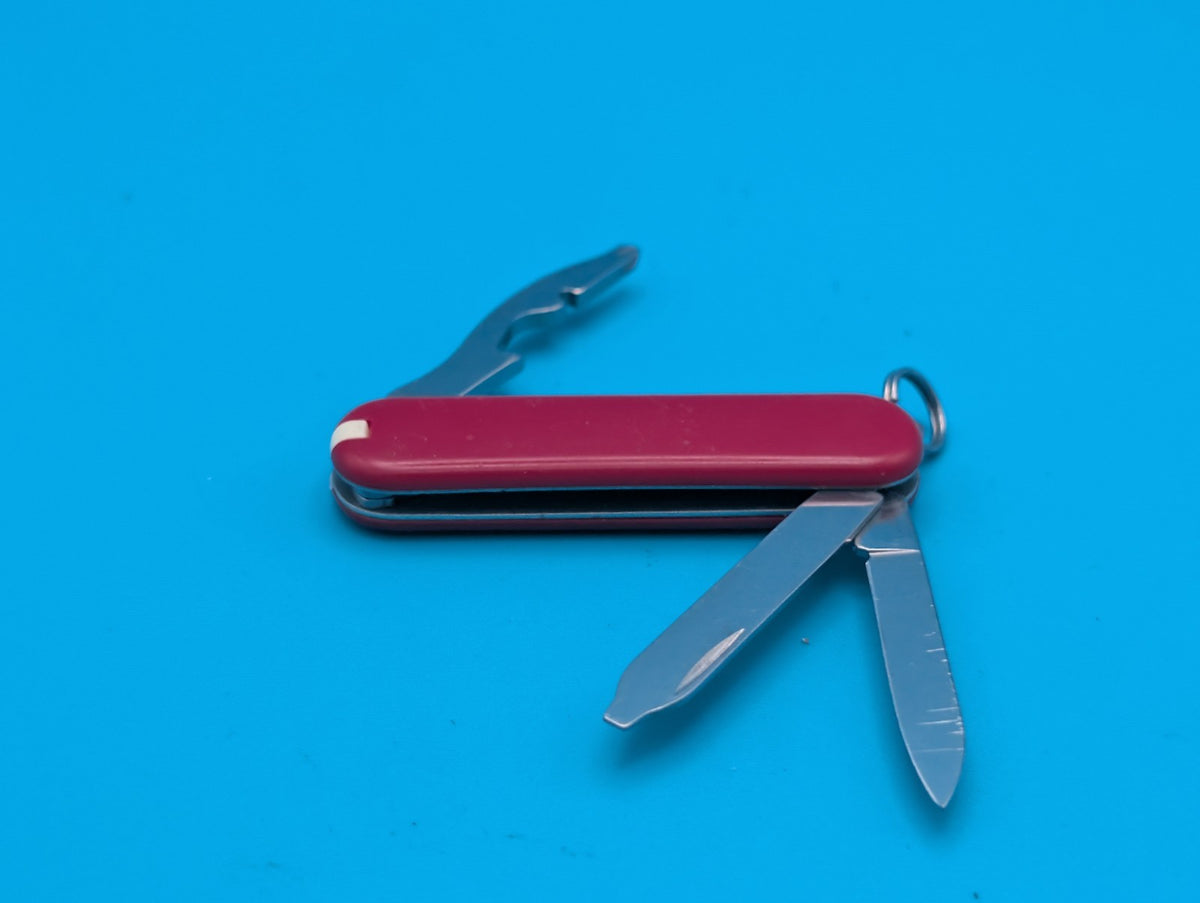 Victorinox Rally Red Swiss Army Knife Multi Tool!