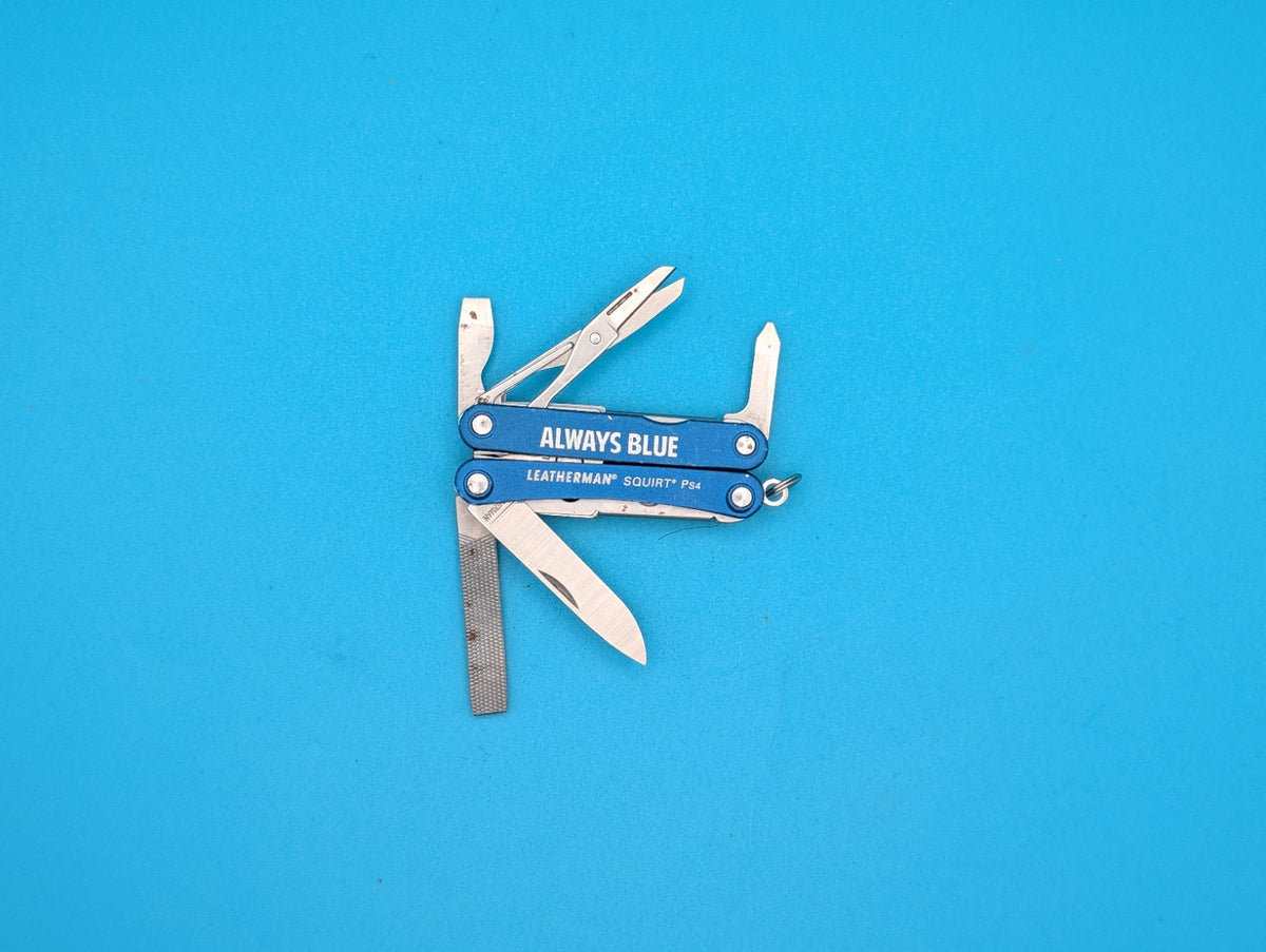 Leatherman SQUIRT PS4 Multi-Tool With Pliers Scissors Knife BLUE!