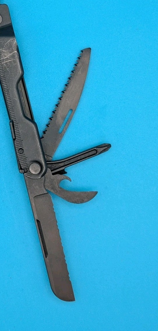 Leatherman Rebar Multi-Tool! BLACK OXIDE! WITH SHEATH!
