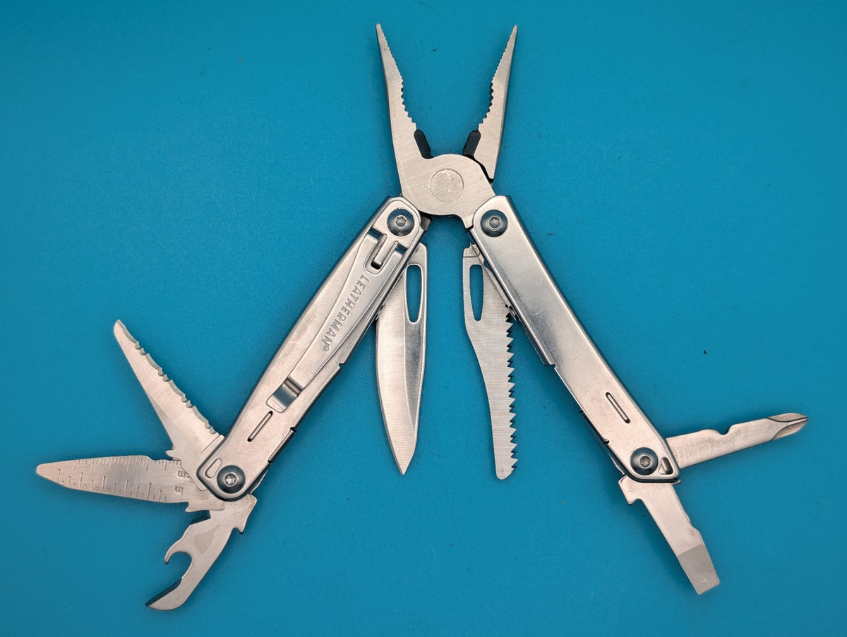 Leatherman Sidekick Multi-Tool, Knife, Pliers, Saw, Stainless!
