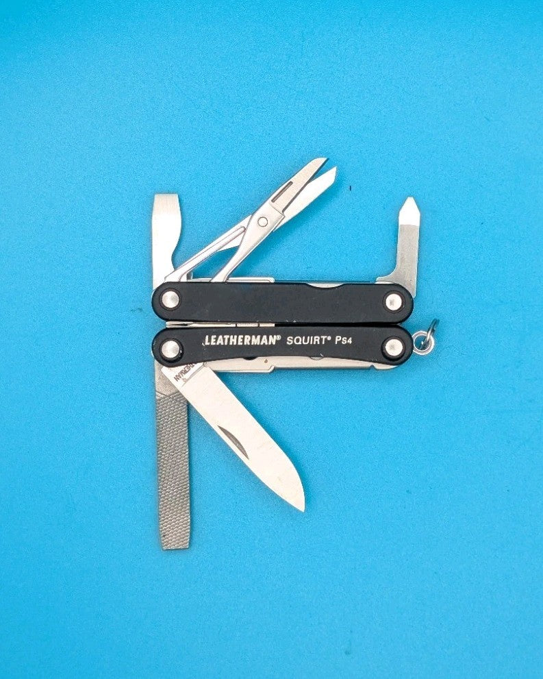 Leatherman SQUIRT PS4 Multi-Tool With Pliers Scissors Knife BLACK!