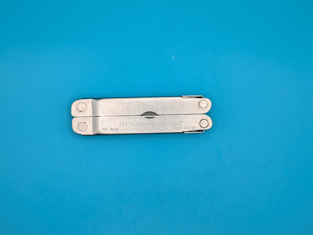 LEATHERMAN Super TOOL Multi Function Tool PLIERS, Stainless! 01/99 DATE