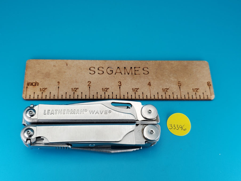 Leatherman Wave Multi Tool! Stainless! Retired! Free Shipping!