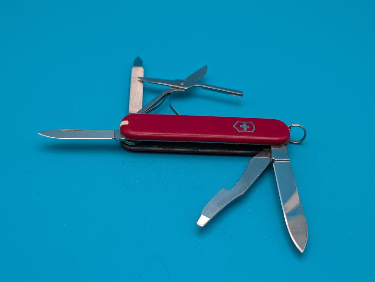 Victorinox Executive Swiss Army Knife, RED! FREE SHIPPING! RETIRED!