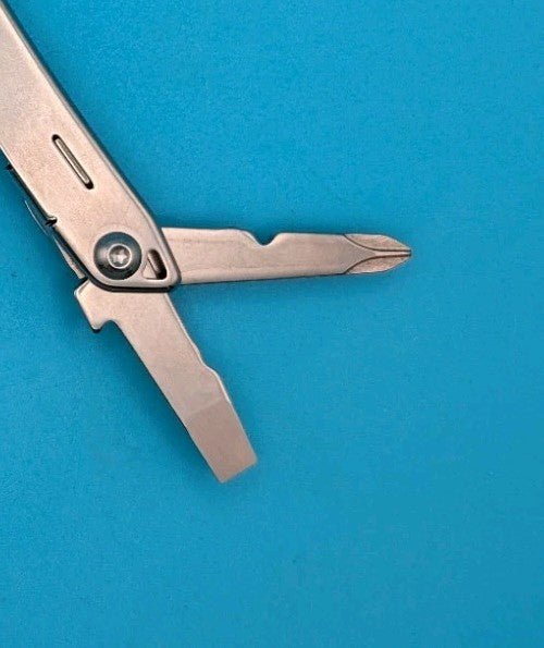 LEATHERMAN WINGMAN MULTI-TOOL! WITH SHEATH! FREE SHIPPING!