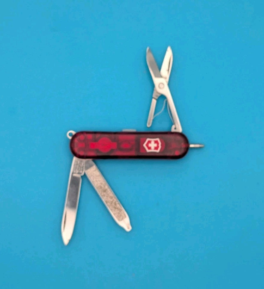 Victorinox Signature Lite Red Swiss Army Knife! 58mm, Red BRIGHT LED!