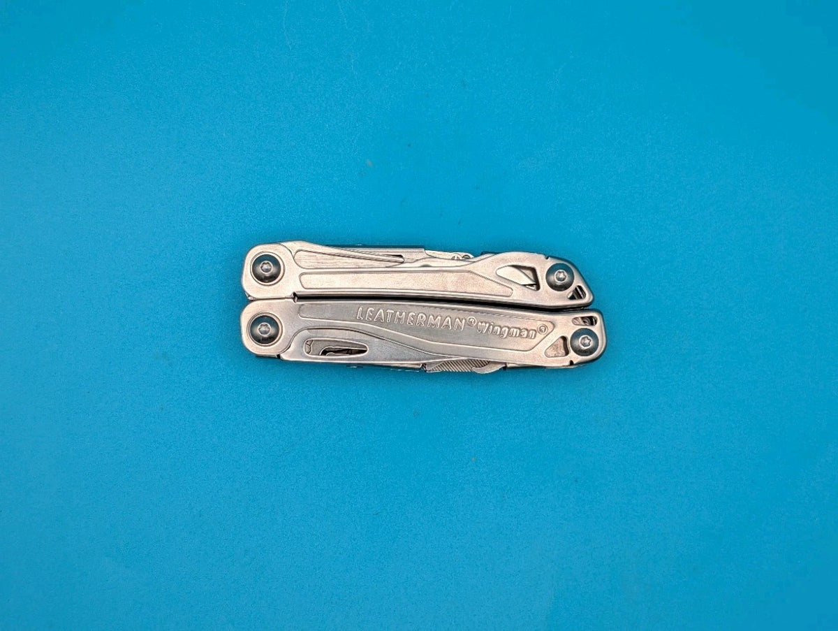 LEATHERMAN WINGMAN MULTI-TOOL! WITH SHEATH! FREE SHIPPING!