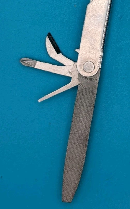 Leatherman PST Multi Tool! 11/01 DATE STAMP!