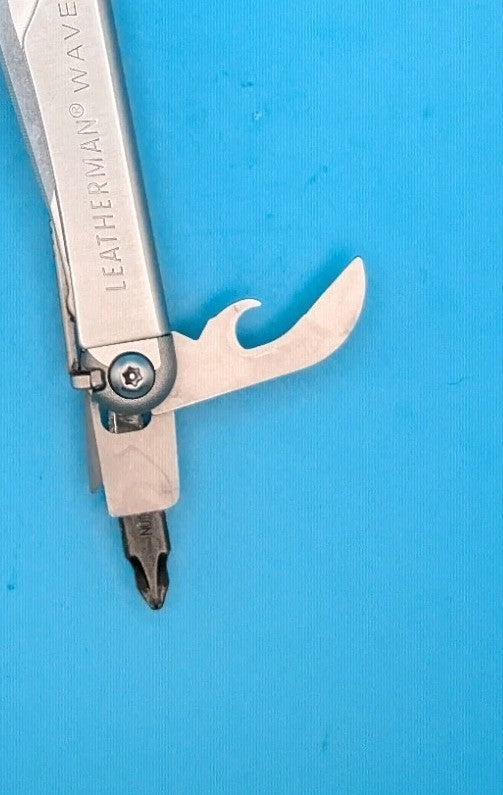 Leatherman Wave Multi Tool! Stainless! Retired! Free Shipping!