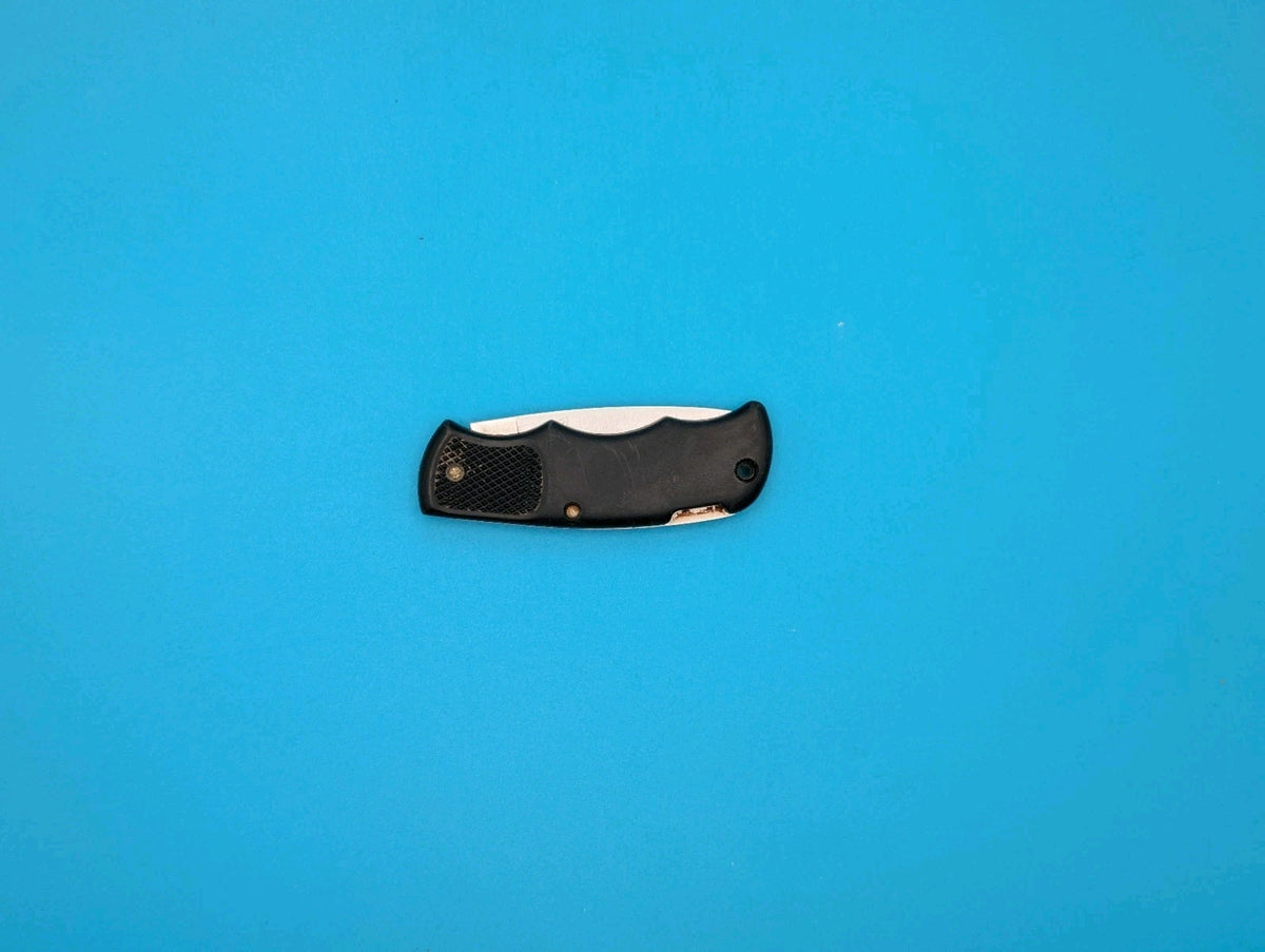 Cutco 1886 Serrated Edge Blade USA Lockback Knife! Black Handle!